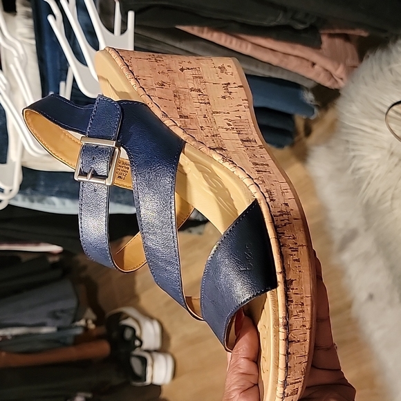 Navy blue wedge sandals - Picture 2 of 3